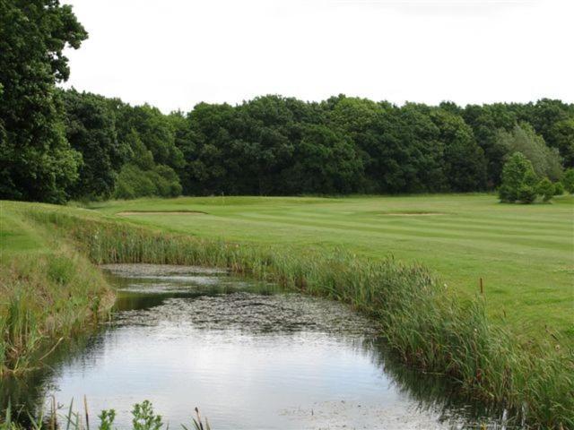 Silverstone Golf Club And Hotel 外观 照片